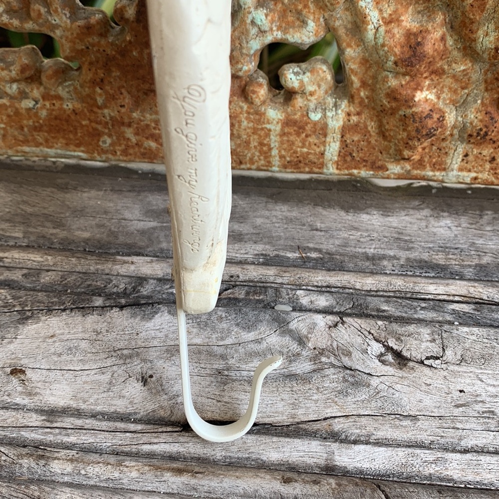 Angel Wing Heart Wall Hook - Picture 6 of 7